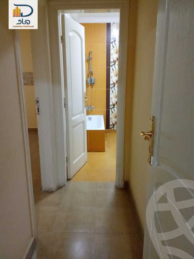 https://aqarmap.com.eg/ar/listing/5861001-for-rent-cairo-new-cairo-el-ahyaa-fifth-neighborhood-akhnaton-st