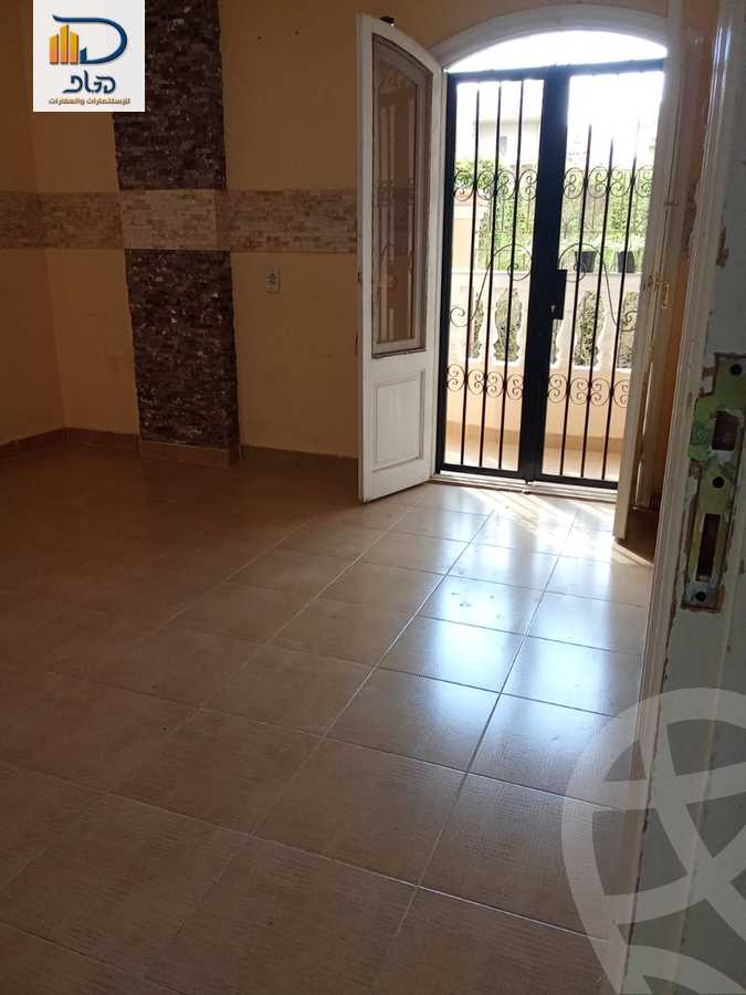 https://aqarmap.com.eg/ar/listing/5861001-for-rent-cairo-new-cairo-el-ahyaa-fifth-neighborhood-akhnaton-st