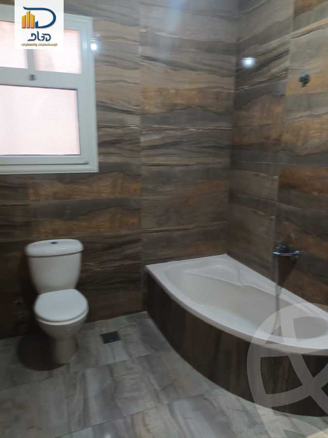https://aqarmap.com.eg/en/listing/5861121-for-sale-cairo-new-cairo-gharb-arabila-doctor-hani-maher-st