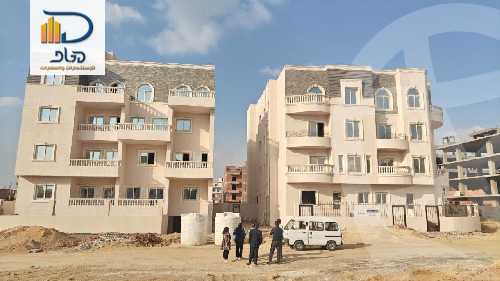 https://aqarmap.com.eg/en/listing/5870513-for-sale-cairo-new-cairo-bait-el-watan-first-neighborhood