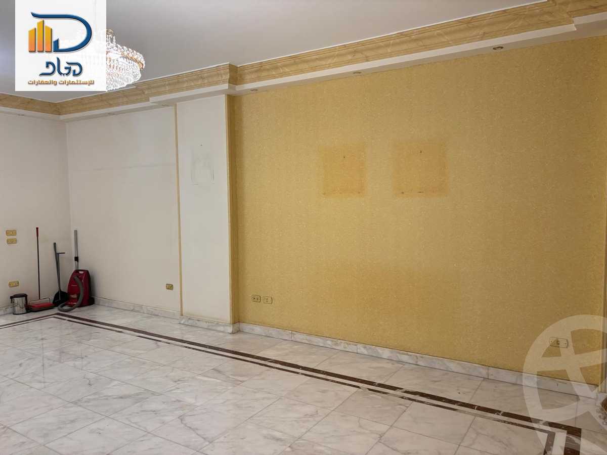 https://aqarmap.com.eg/en/listing/5873387-for-sale-cairo-new-cairo-el-ahyaa-first-neighborhood-street-1