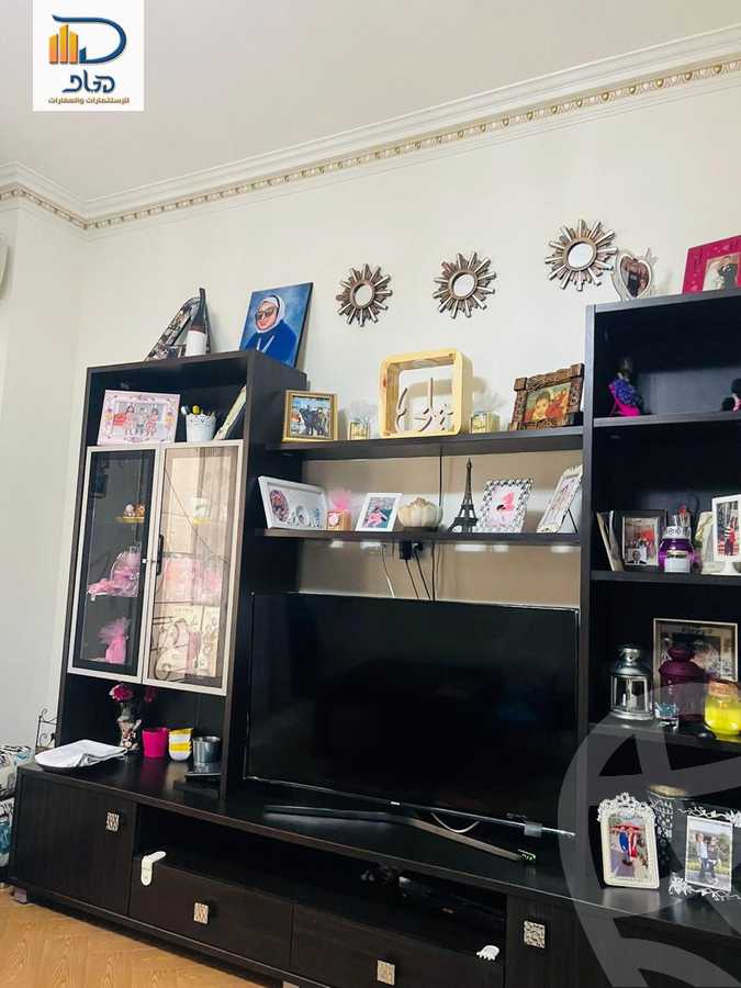 https://aqarmap.com.eg/en/listing/5879342-for-rent-cairo-new-cairo-first-settlement-mhwr-mstfy-kml