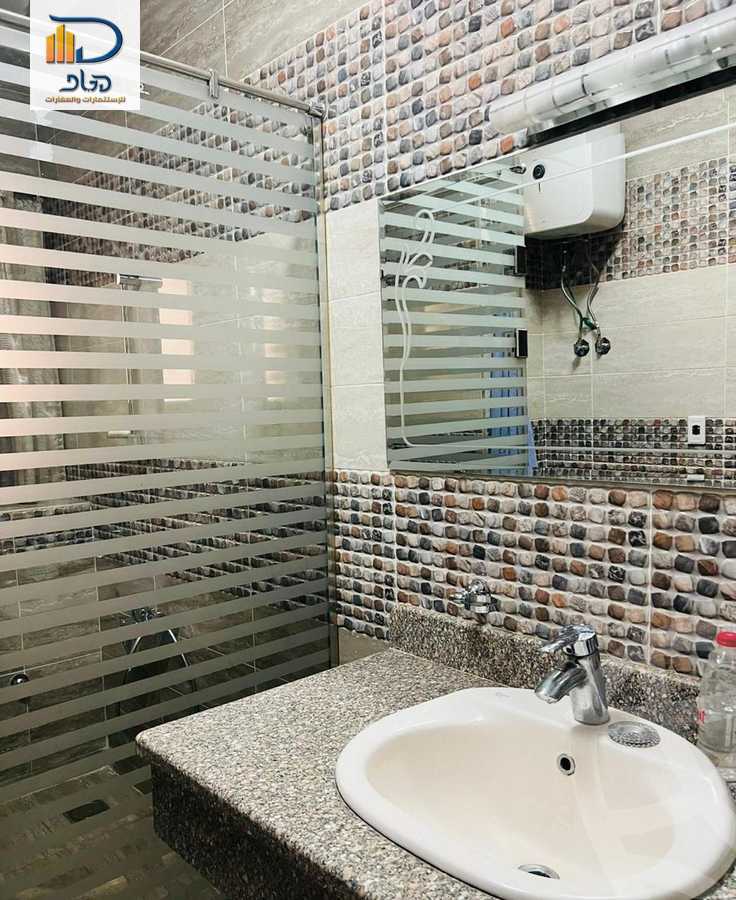 https://aqarmap.com.eg/en/listing/5879342-for-rent-cairo-new-cairo-first-settlement-mhwr-mstfy-kml