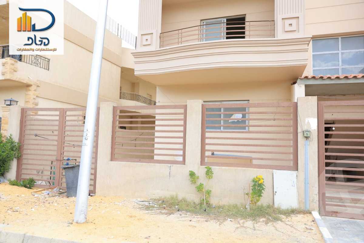 https://aqarmap.com.eg/en/listing/5889894-for-sale-cairo-new-cairo-el-banafsg-el-banafsag-10-omar-khorshid-st
