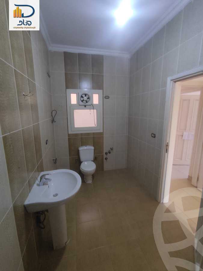 https://aqarmap.com.eg/ar/listing/5907439-for-rent-cairo-new-cairo-el-banafsg-el-banafsag-4