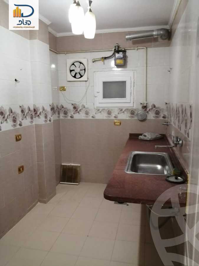 https://aqarmap.com.eg/en/listing/5932260-for-rent-cairo-new-cairo-el-ahyaa-fourth-neighborhood-street-1