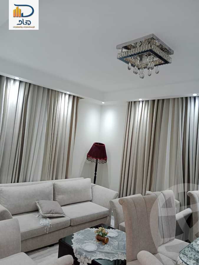 https://aqarmap.com.eg/en/listing/5940735-for-sale-cairo-new-cairo-el-ahyaa-first-neighborhood-street-1