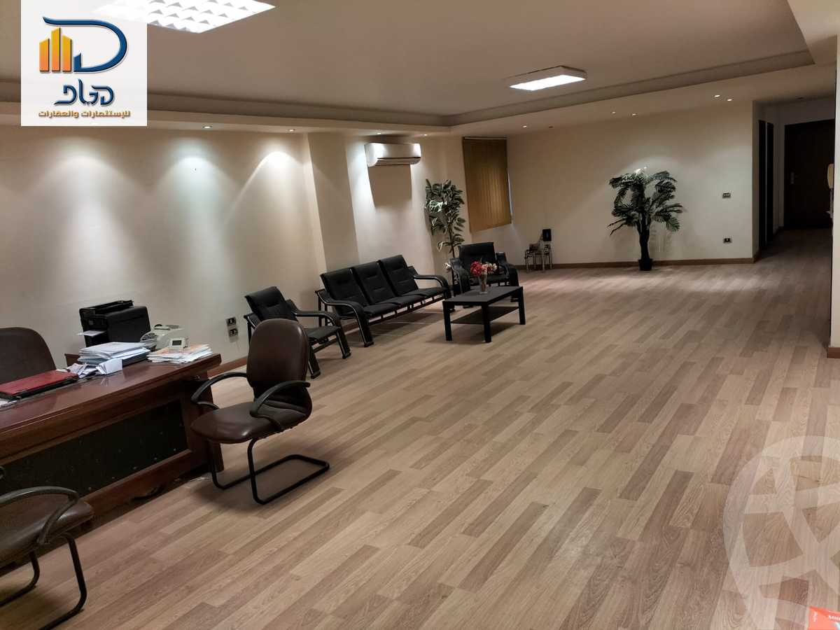 https://aqarmap.com.eg/en/listing/5940785-for-rent-cairo-new-cairo-el-narges-el-narges-2-pilot-halawany-st