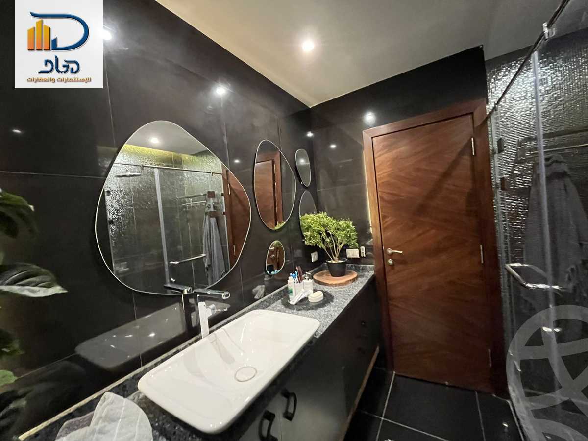 https://aqarmap.com.eg/en/listing/5948531-for-sale-cairo-new-cairo-el-narges-el-narges-2-pilot-halawany-st