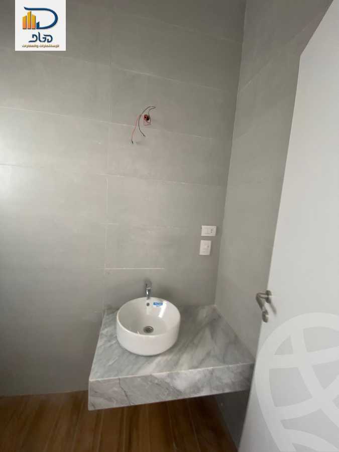 https://aqarmap.com.eg/en/listing/5948553-for-rent-cairo-new-cairo-ganob-el-akadamiya-south-academy-b-taha-hussein-st