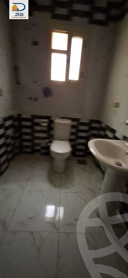 https://aqarmap.com.eg/en/listing/5948672-for-rent-cairo-new-cairo-sharq-el-akadamiya-al-tahrir-st