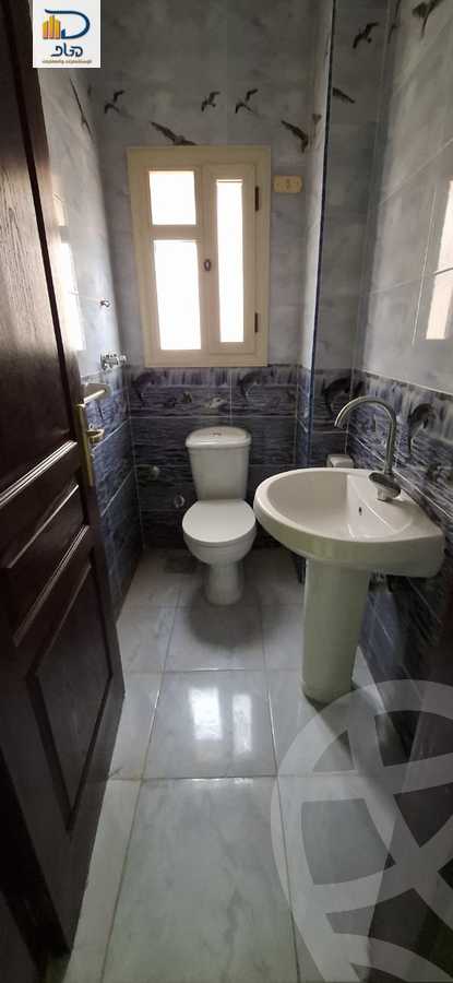 https://aqarmap.com.eg/en/listing/5948672-for-rent-cairo-new-cairo-sharq-el-akadamiya-al-tahrir-st