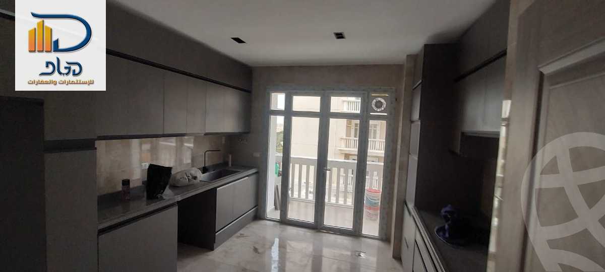 https://aqarmap.com.eg/ar/listing/5963817-for-rent-cairo-new-cairo-compounds-hyde-park-centre-ville-hyde-park