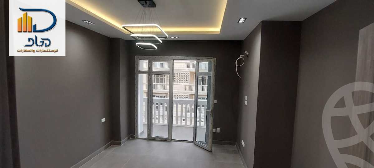 https://aqarmap.com.eg/ar/listing/5963817-for-rent-cairo-new-cairo-compounds-hyde-park-centre-ville-hyde-park