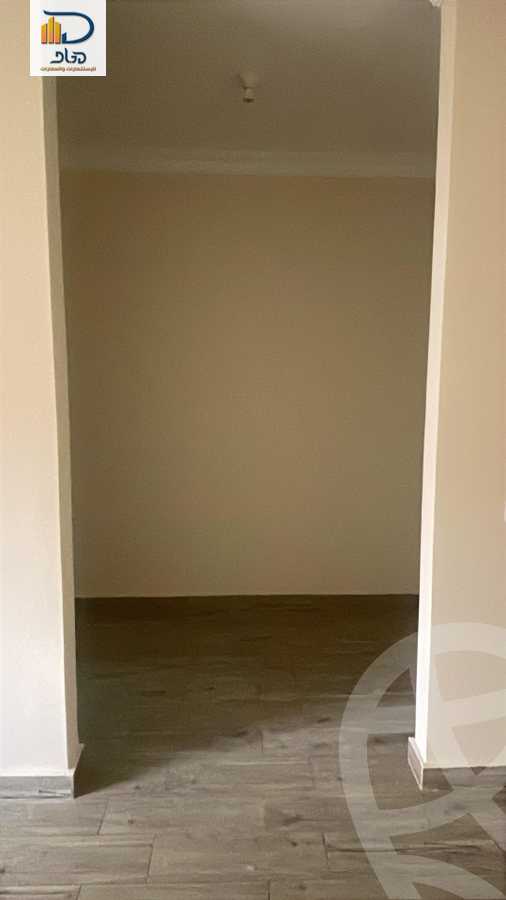 https://aqarmap.com.eg/ar/listing/5971007-for-rent-cairo-new-cairo-ganob-el-akadamiya-south-academy-a-zaid-ebn-haretha-st