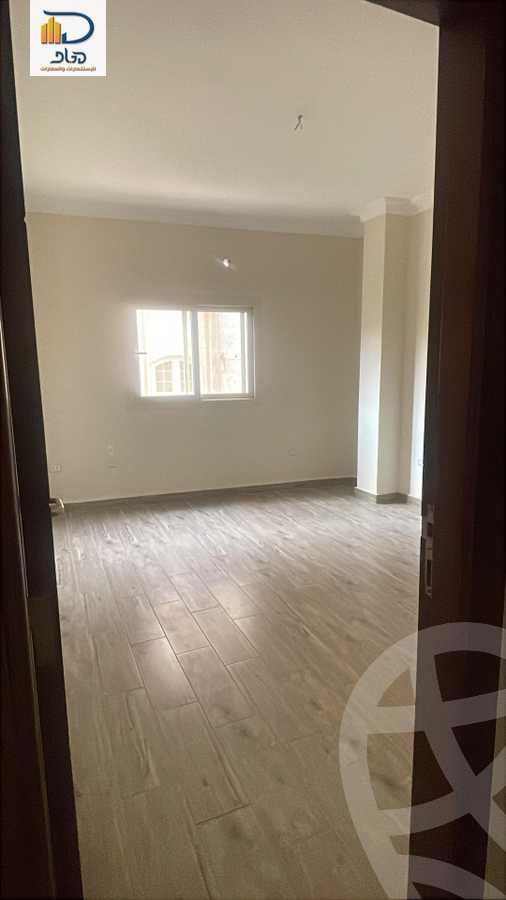 https://aqarmap.com.eg/ar/listing/5971007-for-rent-cairo-new-cairo-ganob-el-akadamiya-south-academy-a-zaid-ebn-haretha-st