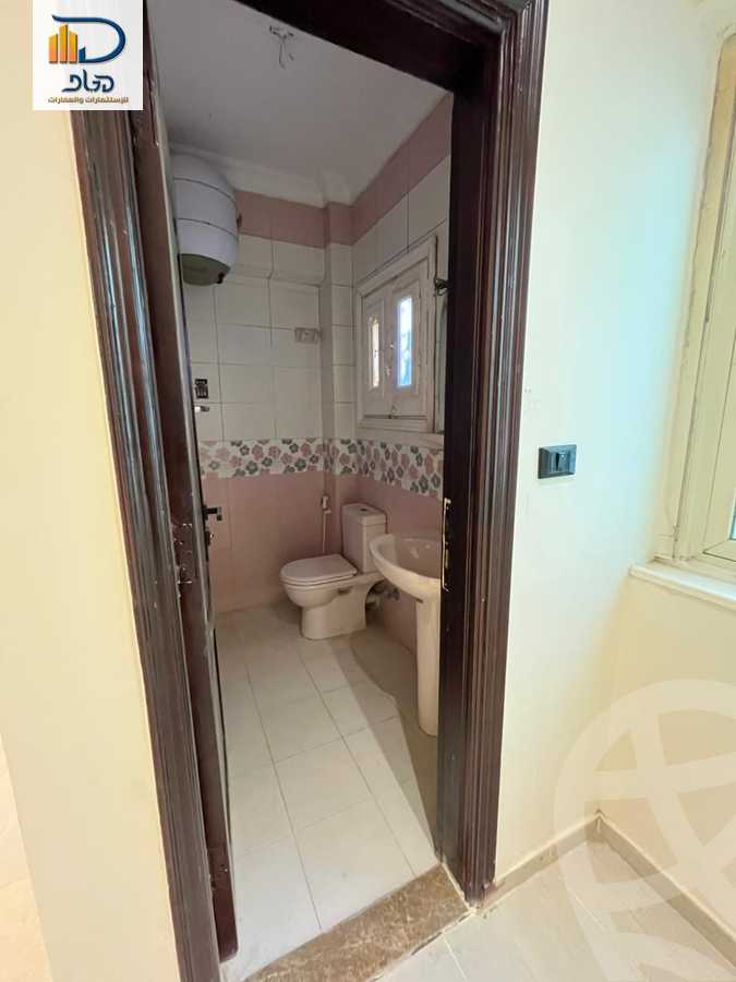 https://aqarmap.com.eg/en/listing/5977073-for-rent-cairo-new-cairo-compounds-lmn-l-m