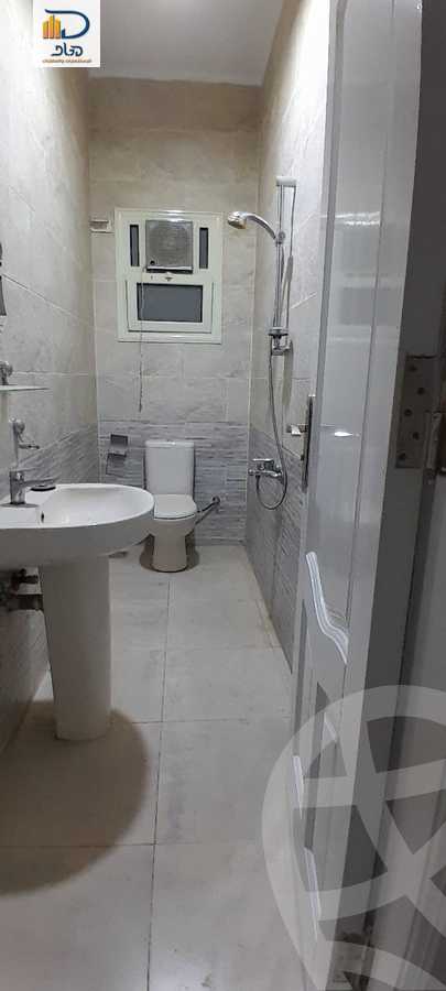 https://aqarmap.com.eg/ar/listing/5977352-for-rent-cairo-new-cairo-el-ahyaa-first-neighborhood-street-1