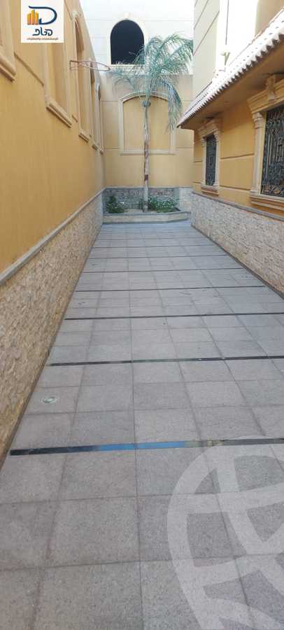https://aqarmap.com.eg/en/listing/5978024-for-sale-cairo-new-cairo-sharq-el-akadamiya-al-tahrir-st