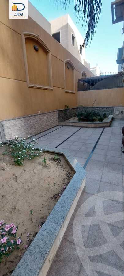 https://aqarmap.com.eg/en/listing/5978024-for-sale-cairo-new-cairo-sharq-el-akadamiya-al-tahrir-st
