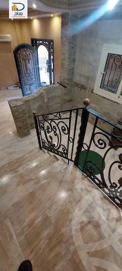 https://aqarmap.com.eg/en/listing/5978024-for-sale-cairo-new-cairo-sharq-el-akadamiya-al-tahrir-st