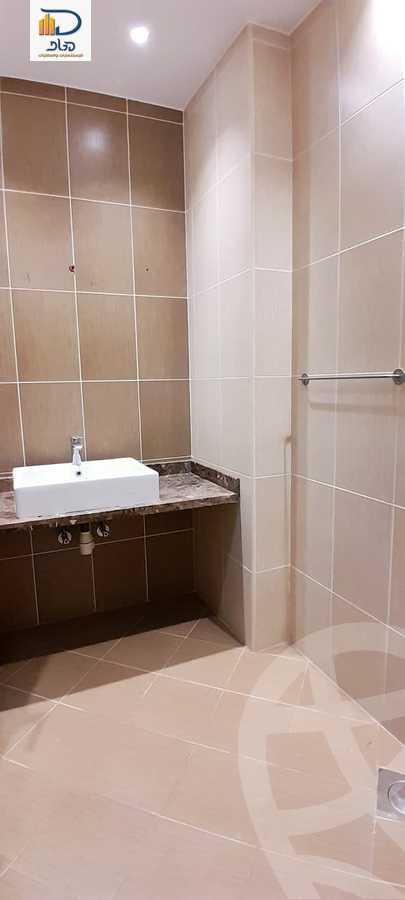 https://aqarmap.com.eg/ar/listing/5985768-for-rent-cairo-new-cairo-gharb-arabila-doctor-hani-maher-st