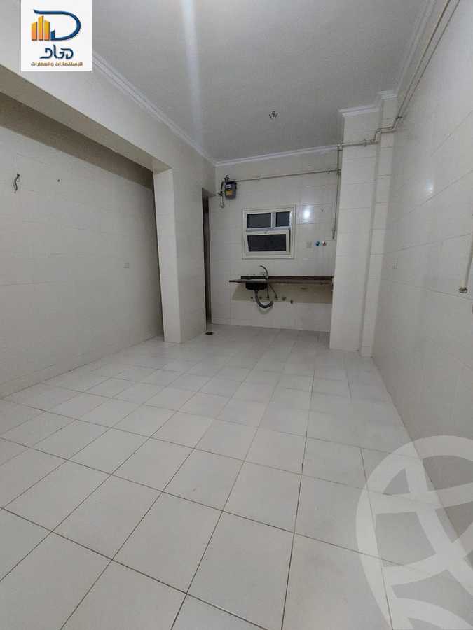 https://aqarmap.com.eg/ar/listing/5988208-for-rent-cairo-new-cairo-el-yassamin-el-yasmeen-6