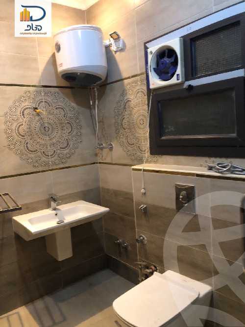https://aqarmap.com.eg/ar/listing/6001781-for-rent-cairo-new-cairo-gharb-el-golf-alaa-elsaadany-st