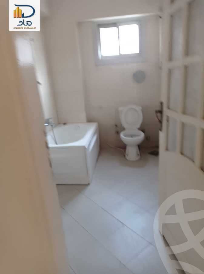 https://aqarmap.com.eg/en/listing/6017515-for-rent-cairo-new-cairo-el-ahyaa-fourth-neighborhood-street-1