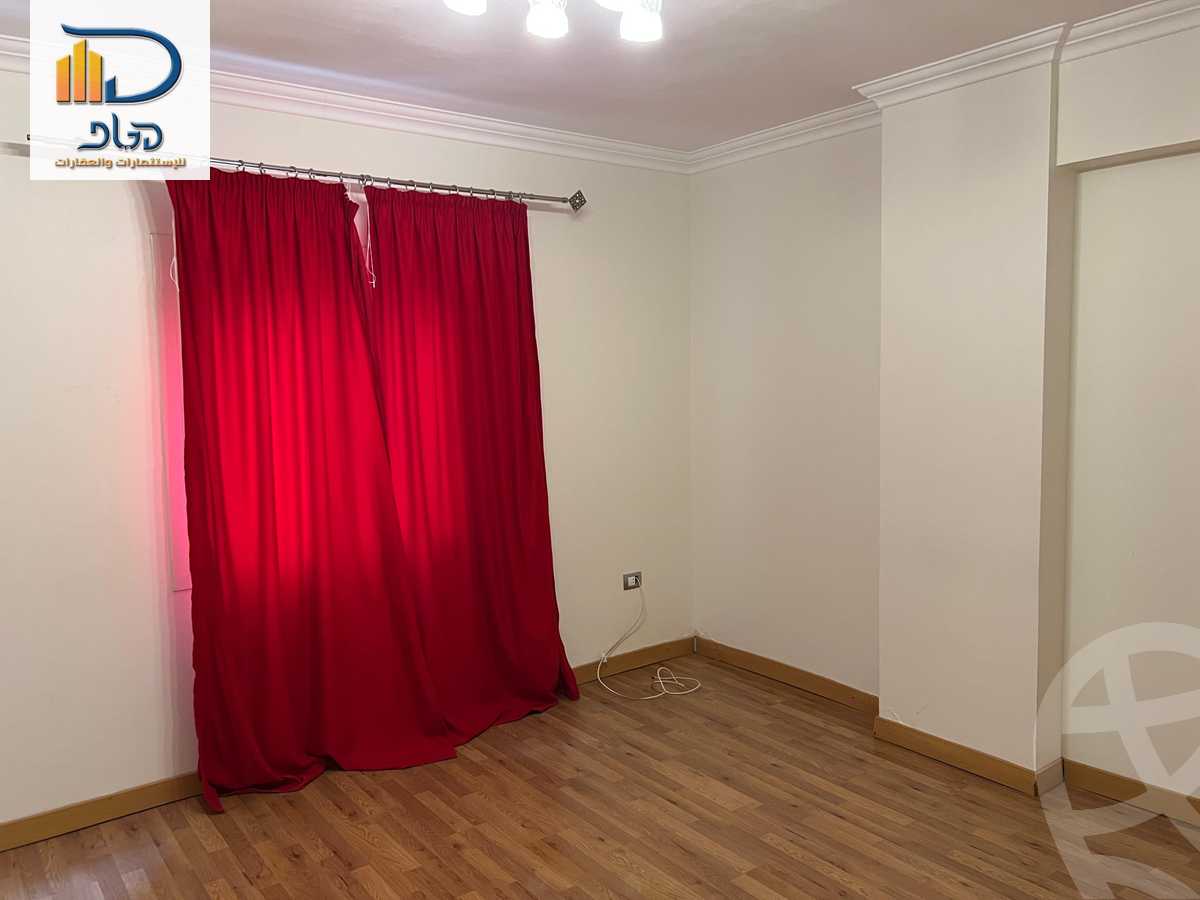 https://aqarmap.com.eg/ar/listing/6017532-for-sale-cairo-new-cairo-gharb-arabila-doctor-hani-maher-st