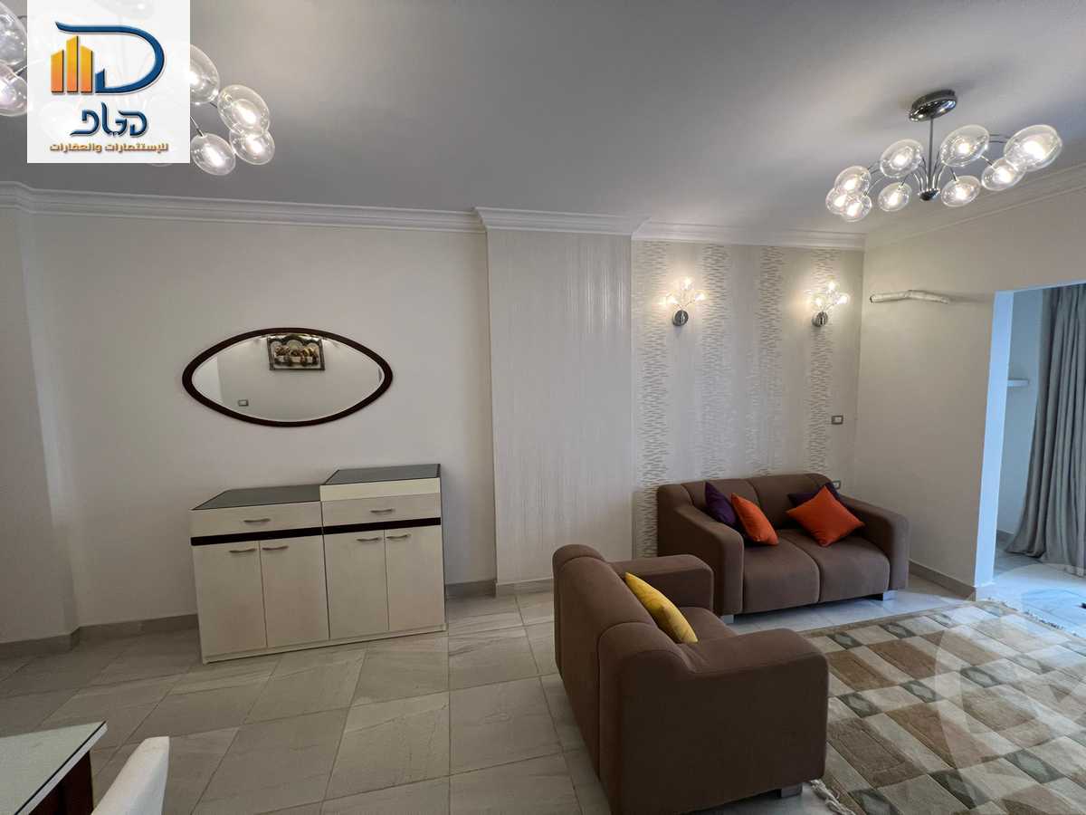 https://aqarmap.com.eg/ar/listing/6017532-for-sale-cairo-new-cairo-gharb-arabila-doctor-hani-maher-st