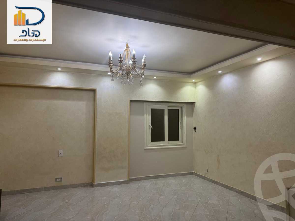 https://aqarmap.com.eg/ar/listing/6023261-for-rent-cairo-new-cairo-compounds-hadayek-el-fedaa