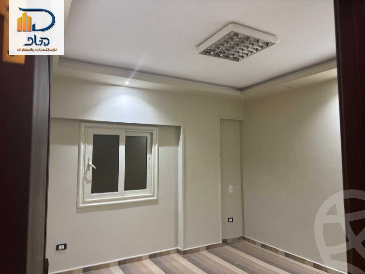 https://aqarmap.com.eg/ar/listing/6023261-for-rent-cairo-new-cairo-compounds-hadayek-el-fedaa