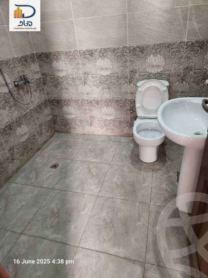 https://aqarmap.com.eg/en/listing/6023277-for-rent-cairo-new-cairo-el-narges-el-narges-6-kaeb-ebn-malek-st