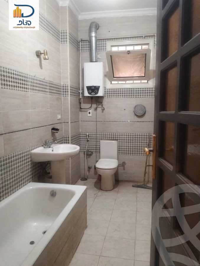 https://aqarmap.com.eg/ar/listing/6060458-for-rent-cairo-new-cairo-el-yassamin-el-yasmeen-6