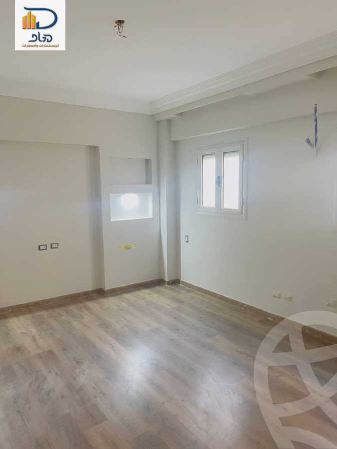 https://aqarmap.com.eg/en/listing/6065936-for-sale-cairo-new-cairo-ganob-el-akadamiya-south-academy-d-khaled-ibn-el-waleed-st