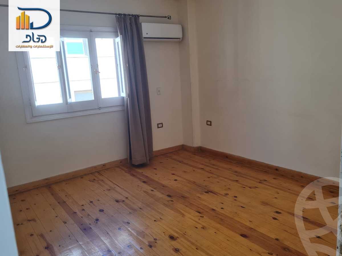https://aqarmap.com.eg/ar/listing/6086071-for-rent-cairo-new-cairo-sharq-el-akadamiya-al-tahrir-st