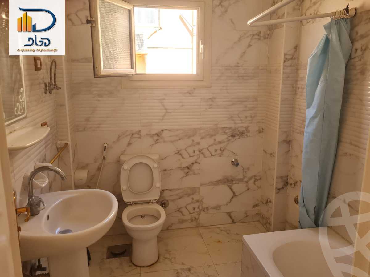 https://aqarmap.com.eg/ar/listing/6086071-for-rent-cairo-new-cairo-sharq-el-akadamiya-al-tahrir-st