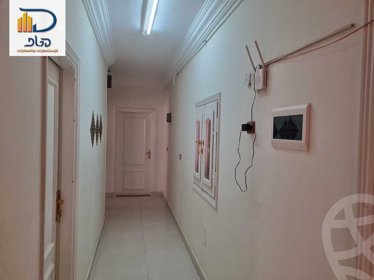 https://aqarmap.com.eg/ar/listing/6086071-for-rent-cairo-new-cairo-sharq-el-akadamiya-al-tahrir-st