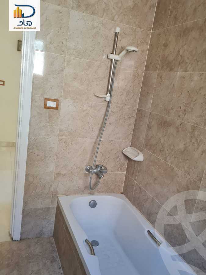 https://aqarmap.com.eg/ar/listing/6086071-for-rent-cairo-new-cairo-sharq-el-akadamiya-al-tahrir-st