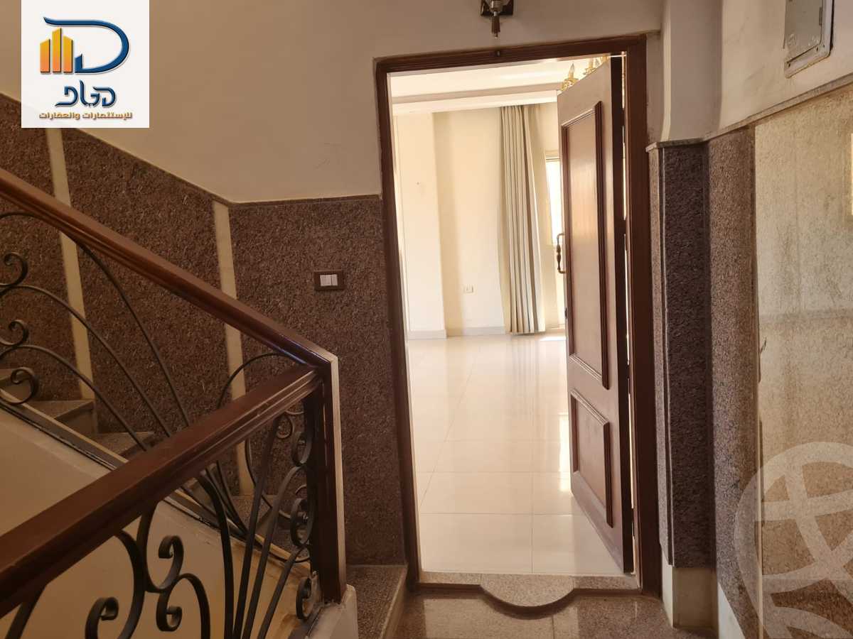 https://aqarmap.com.eg/ar/listing/6086071-for-rent-cairo-new-cairo-sharq-el-akadamiya-al-tahrir-st