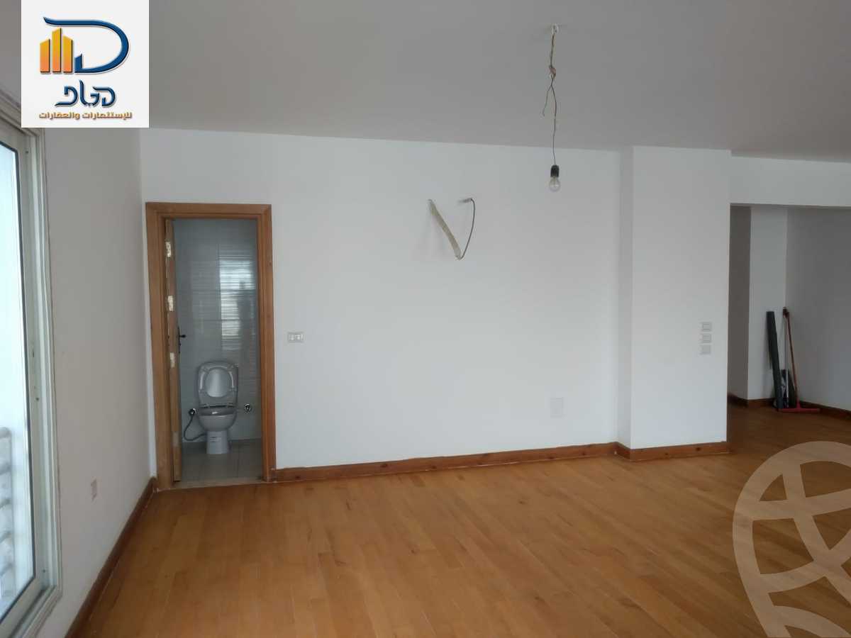 https://aqarmap.com.eg/ar/listing/6090054-for-rent-cairo-new-cairo-el-ahyaa-fifth-neighborhood-akhnaton-st