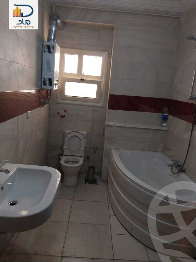 https://aqarmap.com.eg/en/listing/6090178-for-rent-cairo-new-cairo-el-banafsg-el-banafsag-omarat-al-gabri-st