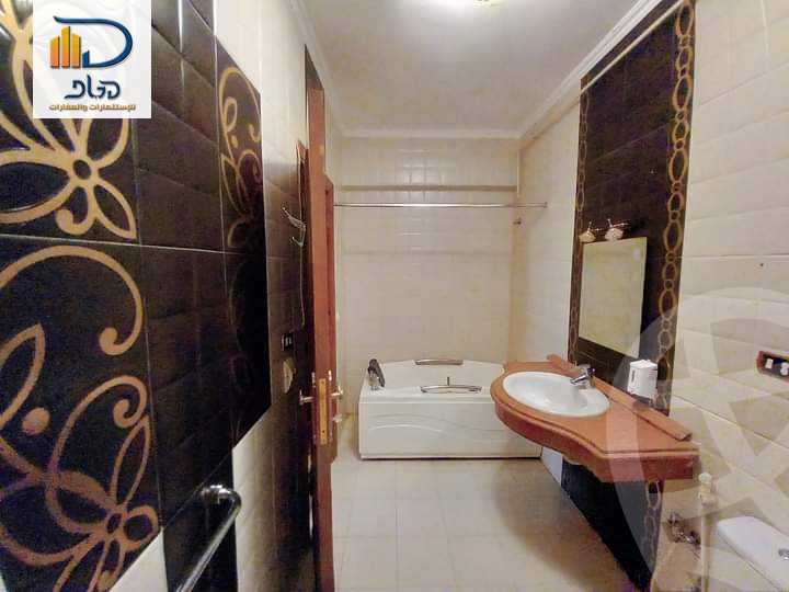 https://aqarmap.com.eg/en/listing/6143625-for-rent-cairo-new-cairo-el-ahyaa-fifth-neighborhood-akhnaton-st