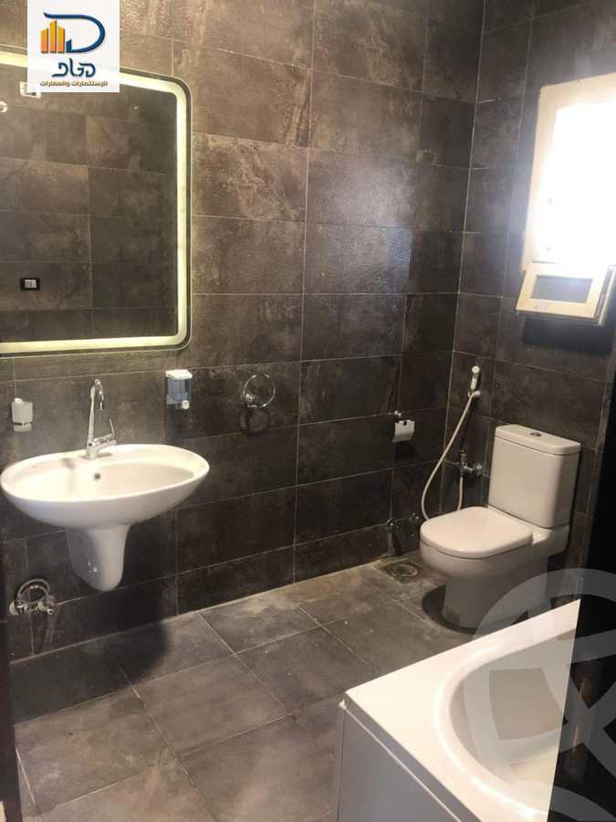 https://aqarmap.com.eg/en/listing/6144413-for-sale-cairo-new-cairo-ganob-el-akadamiya-south-academy-z