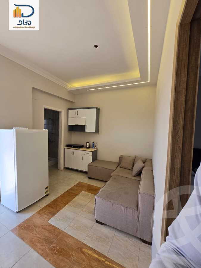 https://aqarmap.com.eg/en/listing/6152342-for-rent-cairo-new-cairo-first-settlement-mhwr-mstfy-kml