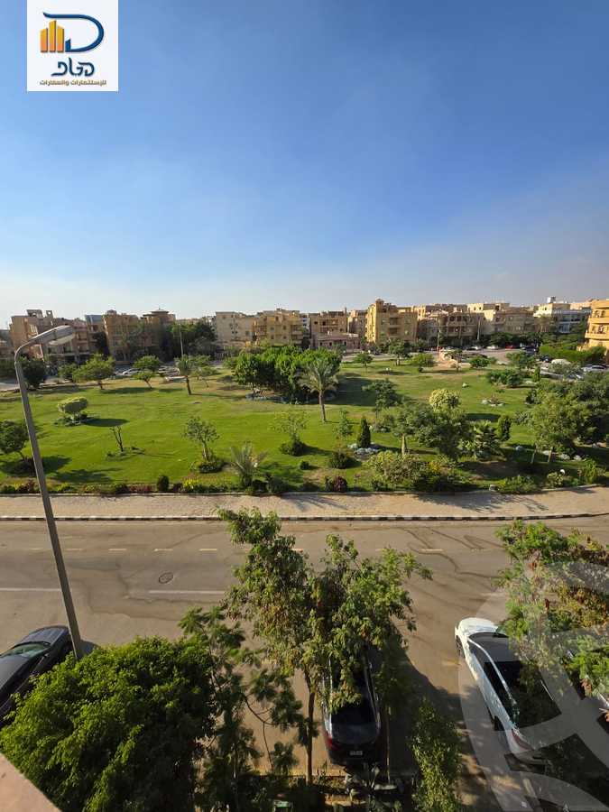 https://aqarmap.com.eg/en/listing/6152342-for-rent-cairo-new-cairo-first-settlement-mhwr-mstfy-kml