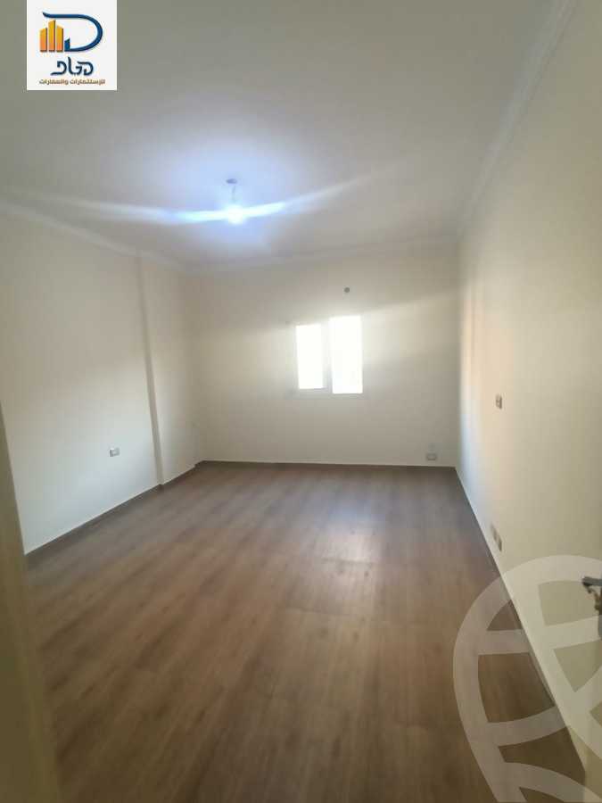 https://aqarmap.com.eg/ar/listing/6156298-for-rent-cairo-new-cairo-el-yassamin-el-yasmeen-7-el-shaikh-hassan-mamoun-st