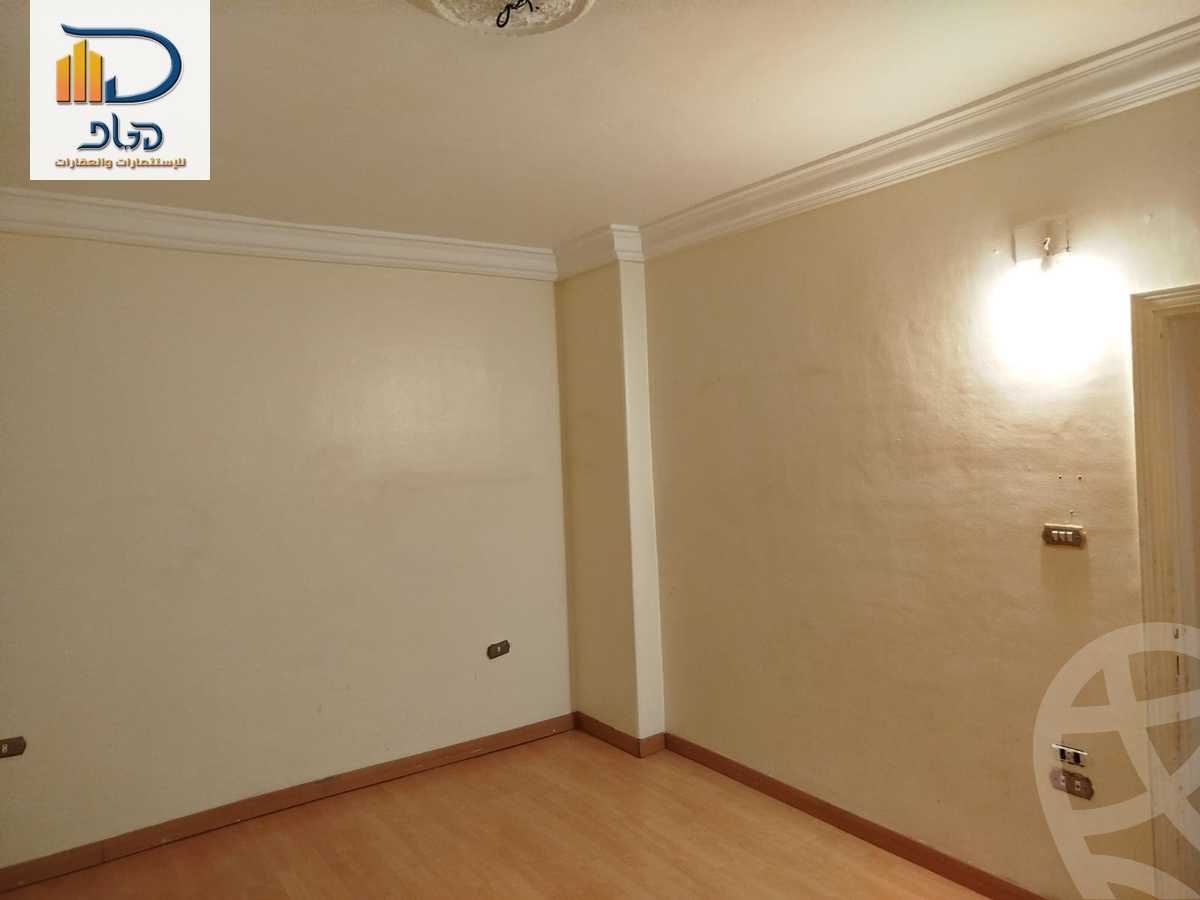 https://aqarmap.com.eg/ar/listing/6166825-for-rent-cairo-new-cairo-el-narges-el-narges-7-naguib-el-rihani-st