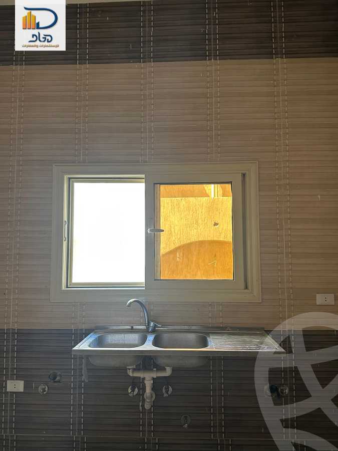 https://aqarmap.com.eg/en/listing/6166879-for-rent-cairo-new-cairo-ganob-el-akadamiya-south-academy-b-taha-hussein-st